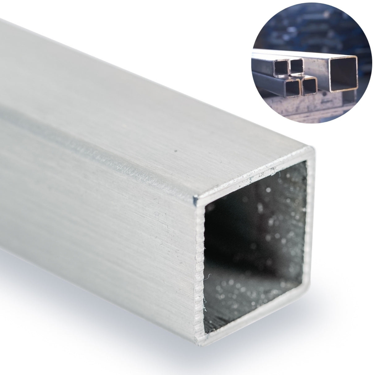 Zbliżenie na kwadratowy profil ze stali nierdzewnej z miniaturą kilku podobnych profili